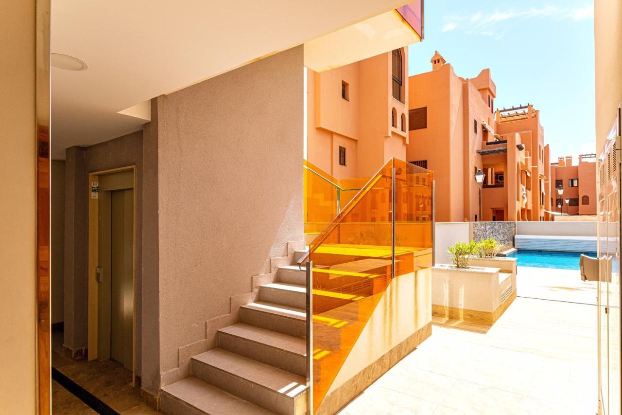 Beach And Рool Torrevieja Exterior foto